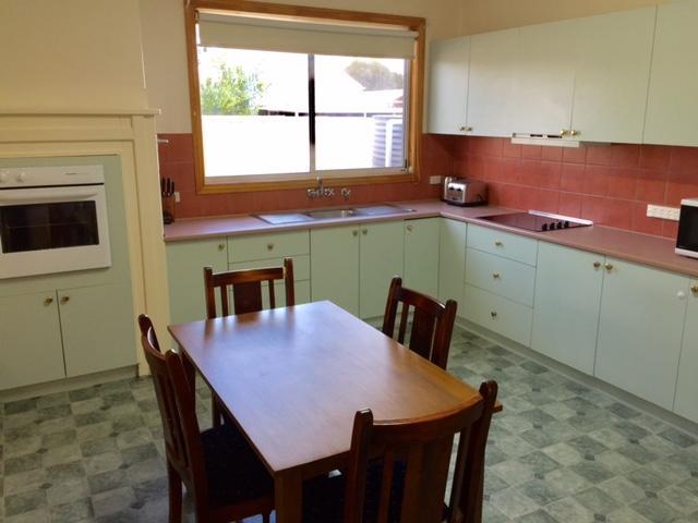Smith Street Cottage นาราคอร์ท ภายนอก รูปภาพ
